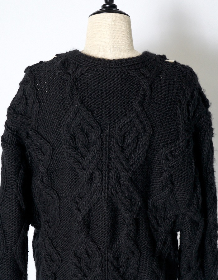 Deformation Cable Knit Cardigan / black