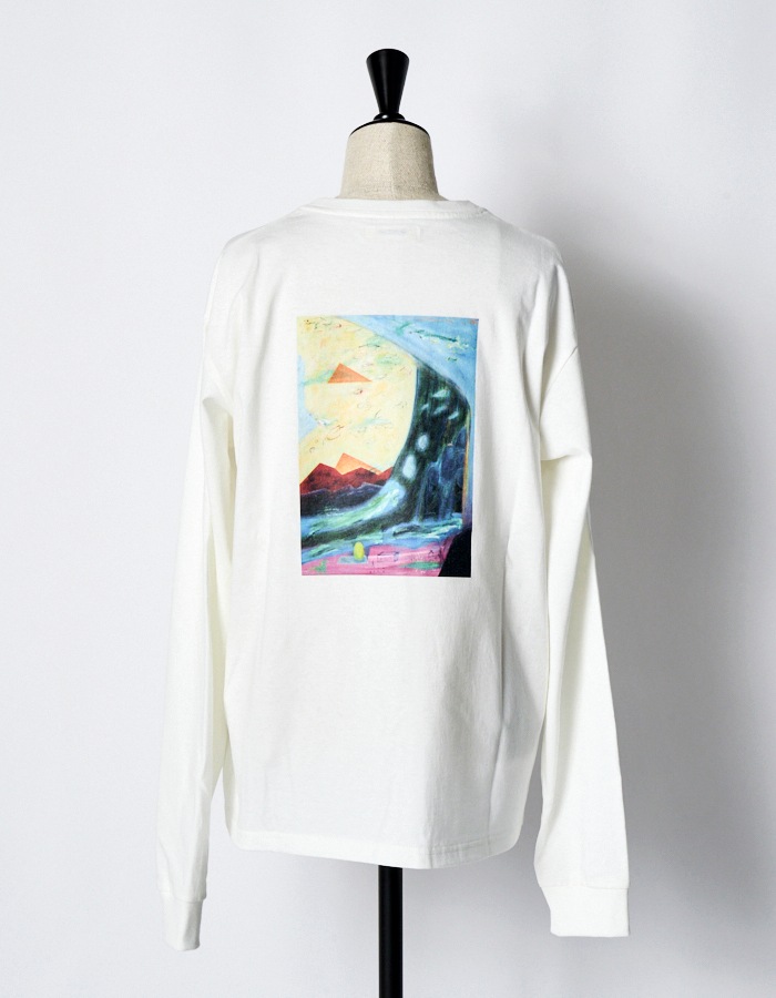 "Roy Taro" Art Print Long Sleeve T-shirt / white