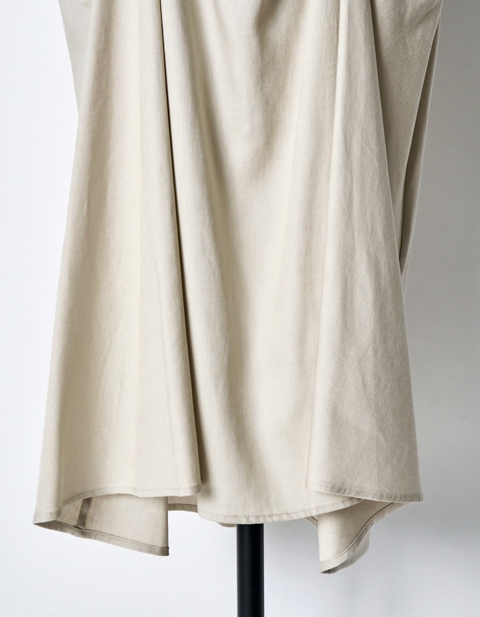 Layered Tuck Skirt / beige