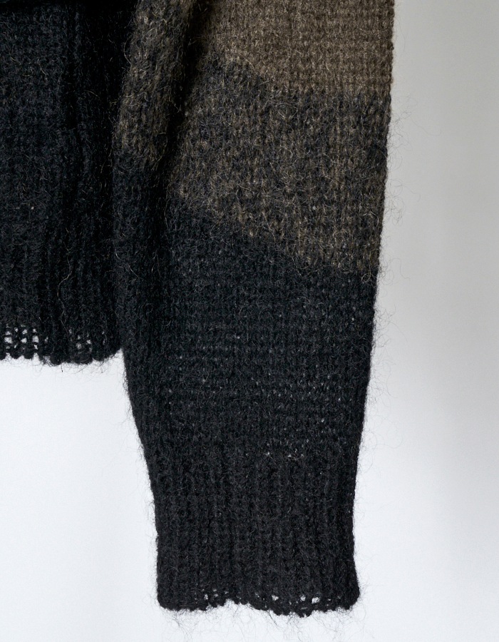 Gradation Shirring Knit / khaki