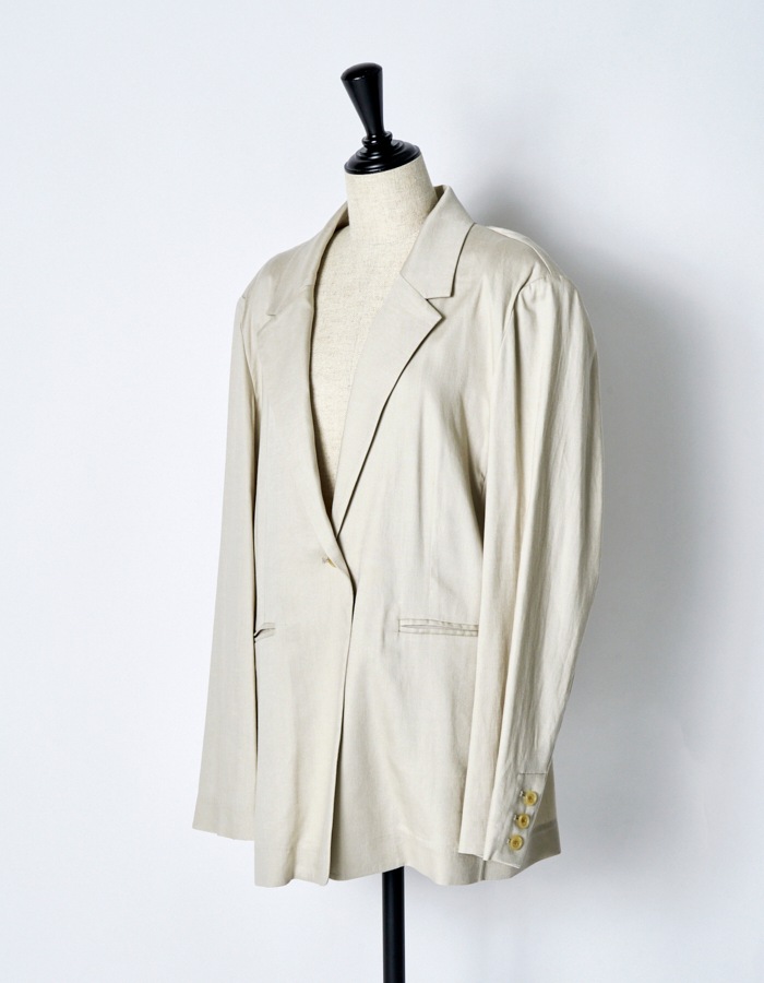 Layered Tuck Jacket / beige