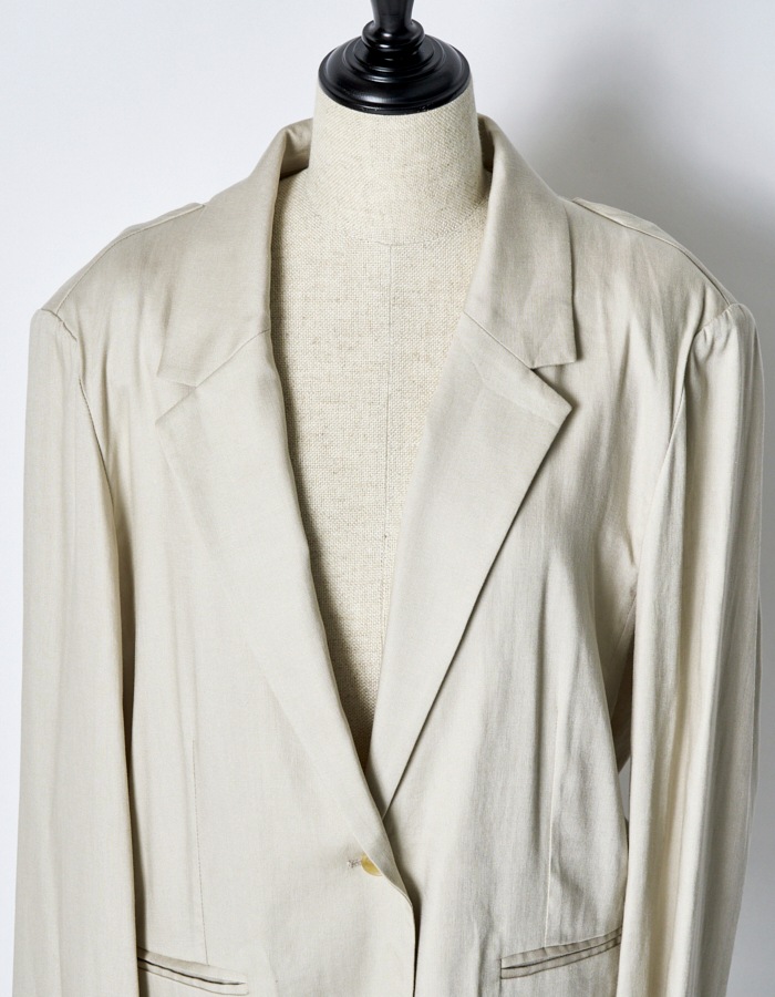 Layered Tuck Jacket / beige