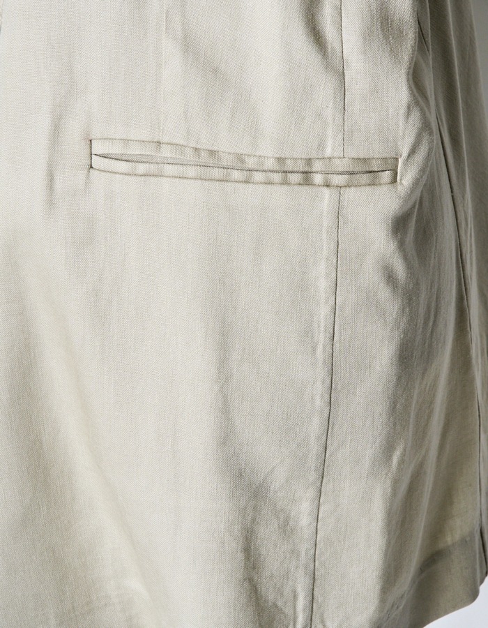 Layered Tuck Jacket / beige