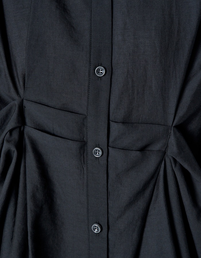 Sheer Layered Tuck Shirt / navy