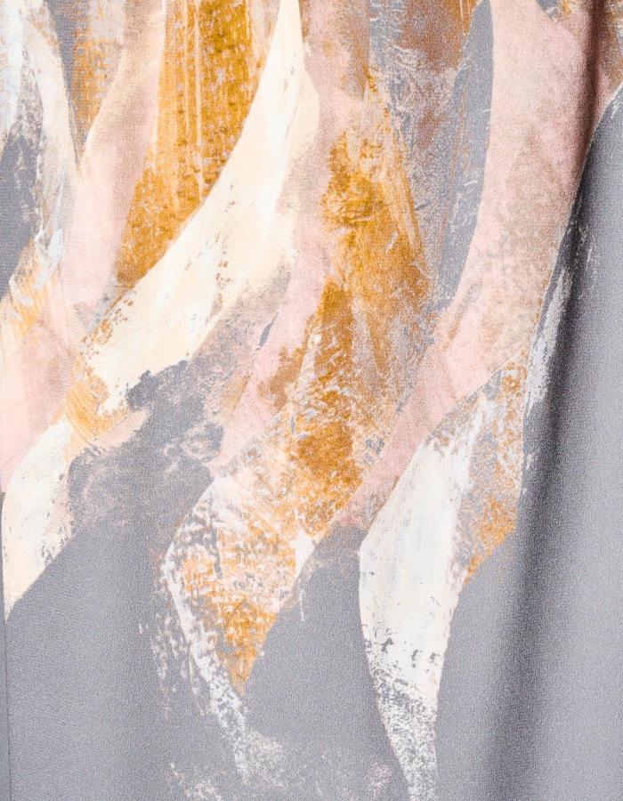 Wing Panel Print Skirt / gray