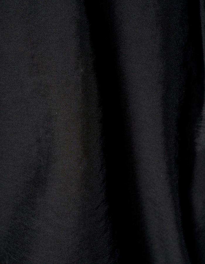Half Moon Ruffle Short Blouse / black