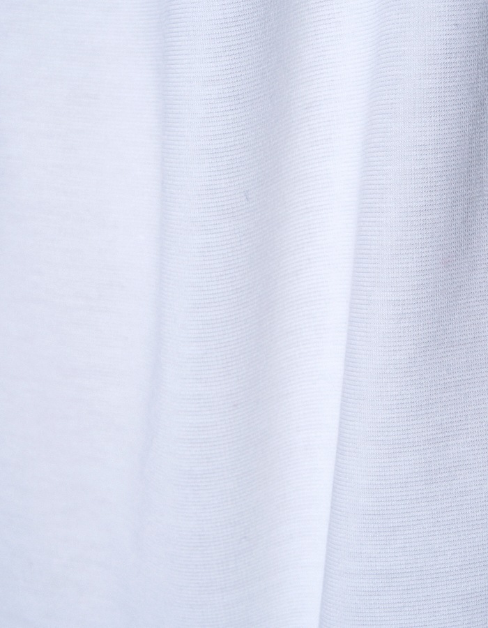 Moon Ruffle Cutsew Tops / white