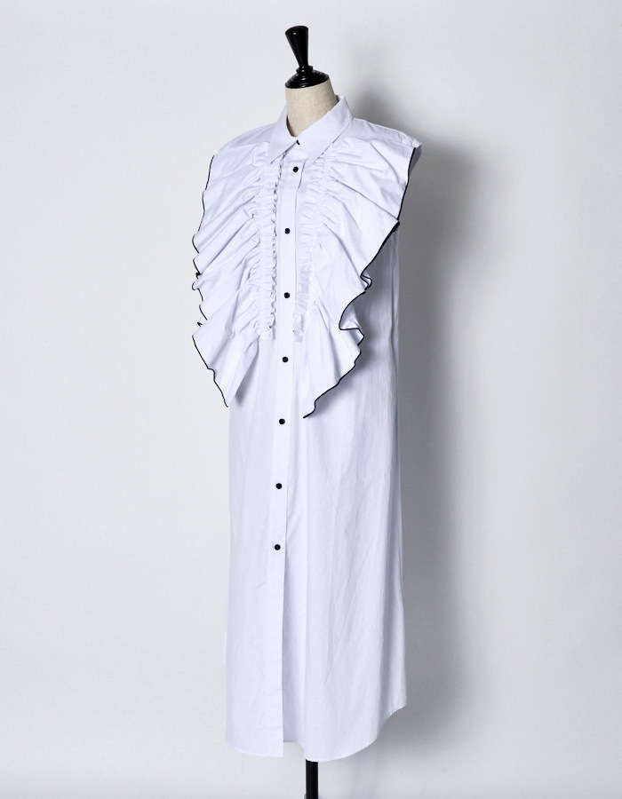Ruffle Dress / white