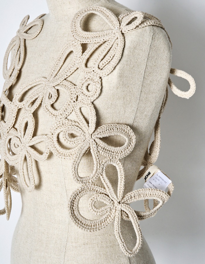 Flower Bond Yarn Harness / beige