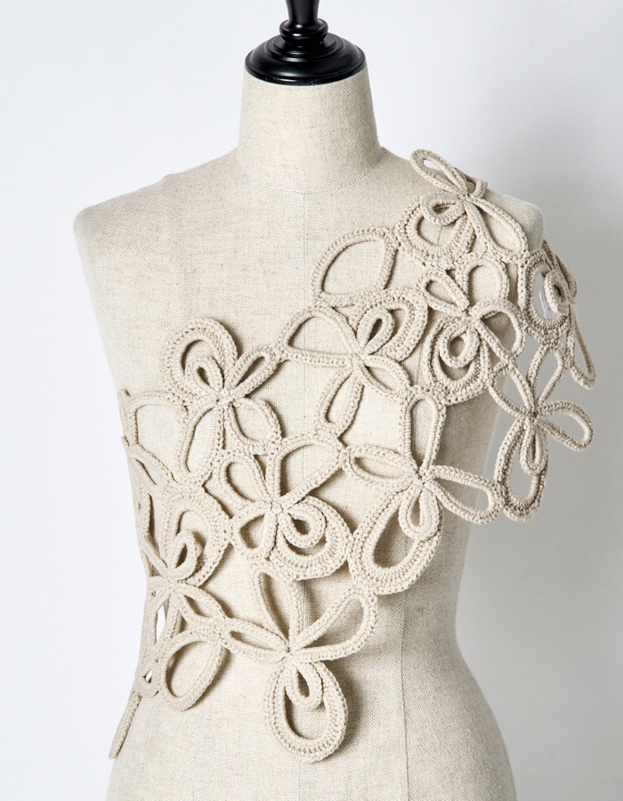 Flower Bond Yarn Belt / beige