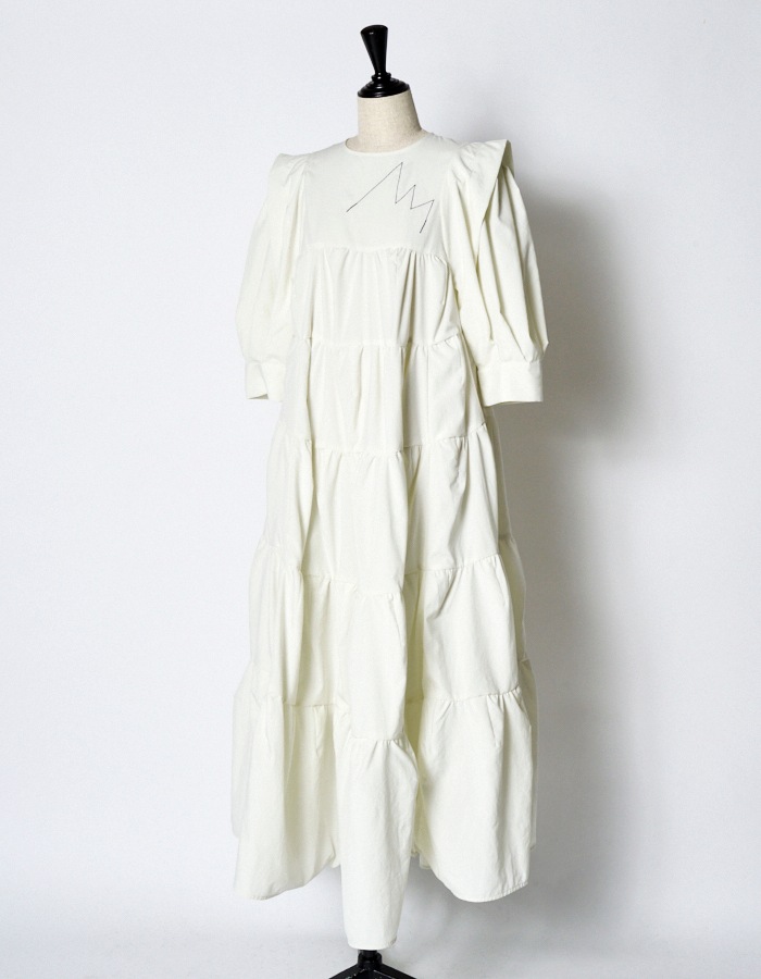 Stitch Gathered Dress / white