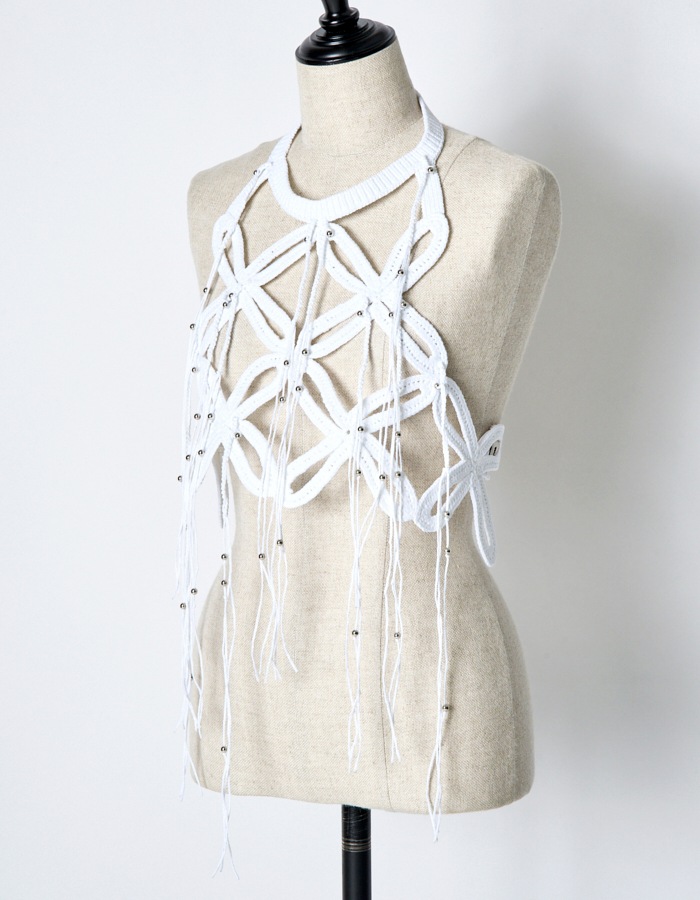 Leaf Fringe Bond Yarn Bustier / white
