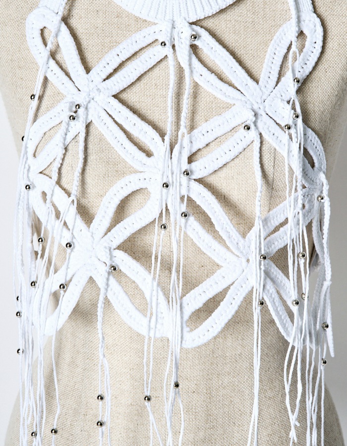 Leaf Fringe Bond Yarn Bustier / white