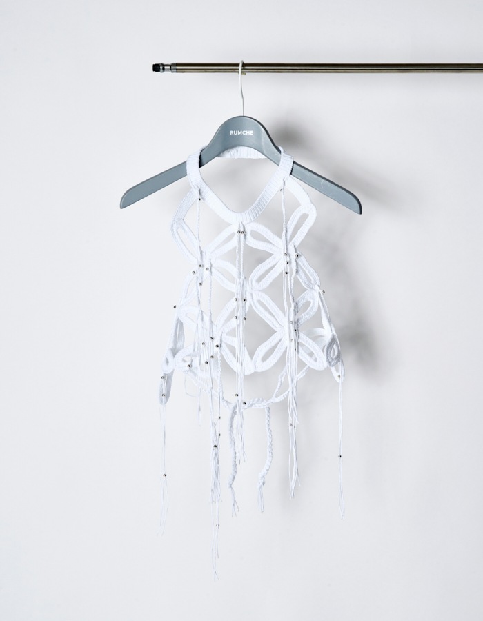 Leaf Fringe Bond Yarn Bustier / white