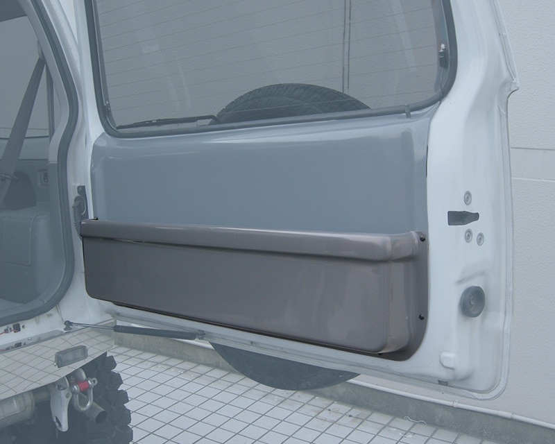 レーシングリアゲートトリム用ポケット（ジムニーJB23／33／43）