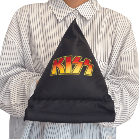 KISS 三角ポップ