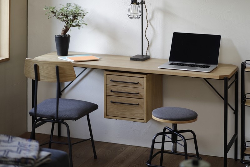 グラム デスク 140 サイズ