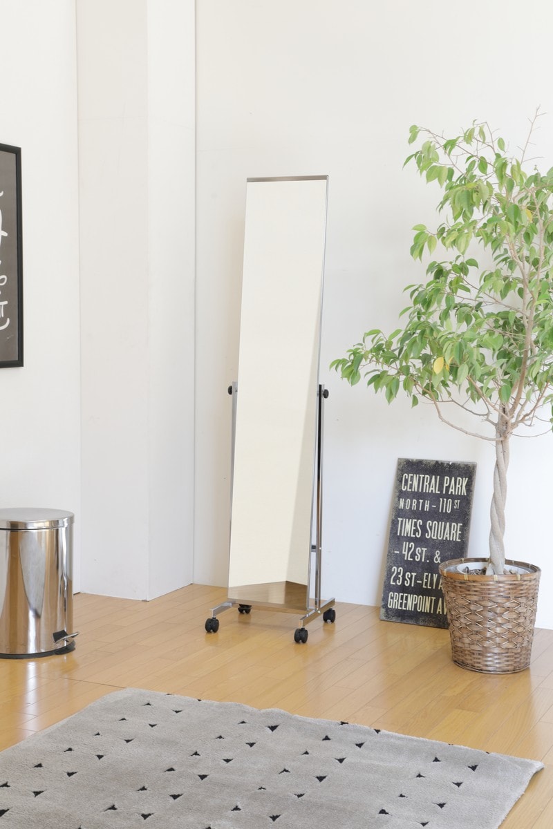 スタンドミラー商品イメージ