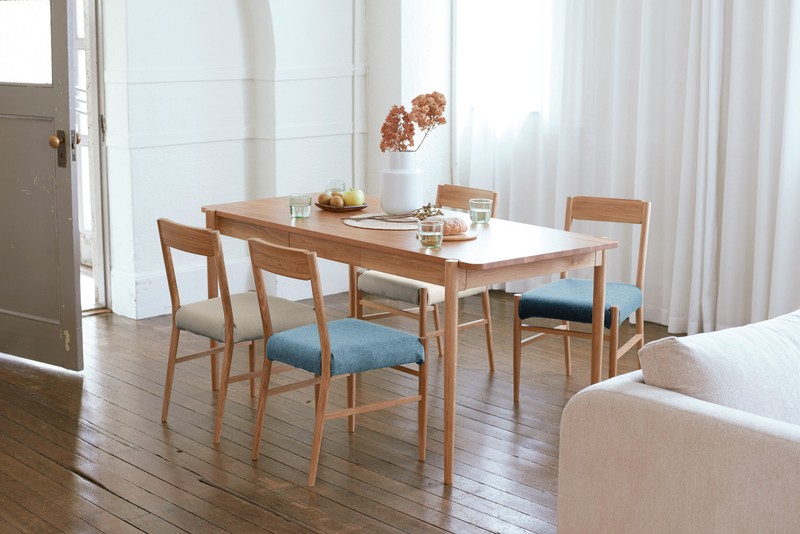 ステイダイニングチェア