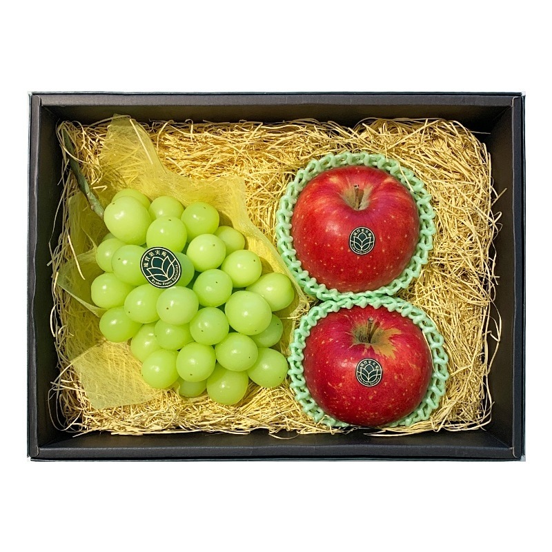 信州産　紅ルバーブ　　キロ以上　ブルーベリーおまけプレゼント♪ 信州産紅ルバーブキロ以上ブルーベリーおまけプレゼント♪ 信州