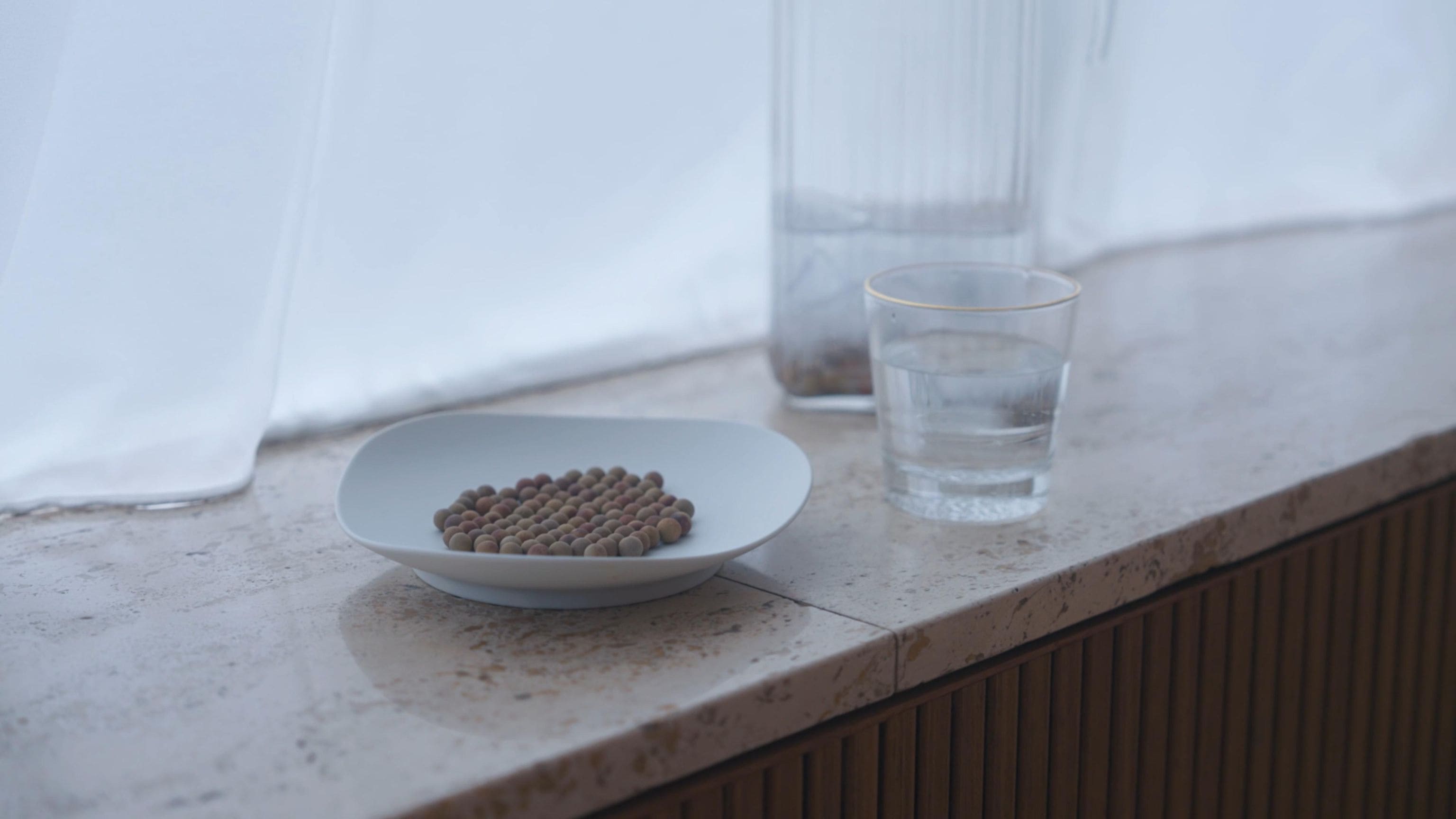 ラドンボール　100g　SLEEP HEXAGON　ラジウム鉱石　低放射線ホルミシス　ホルミシス効果　ガン治療補助　痛み　腰痛　緩和　日本製