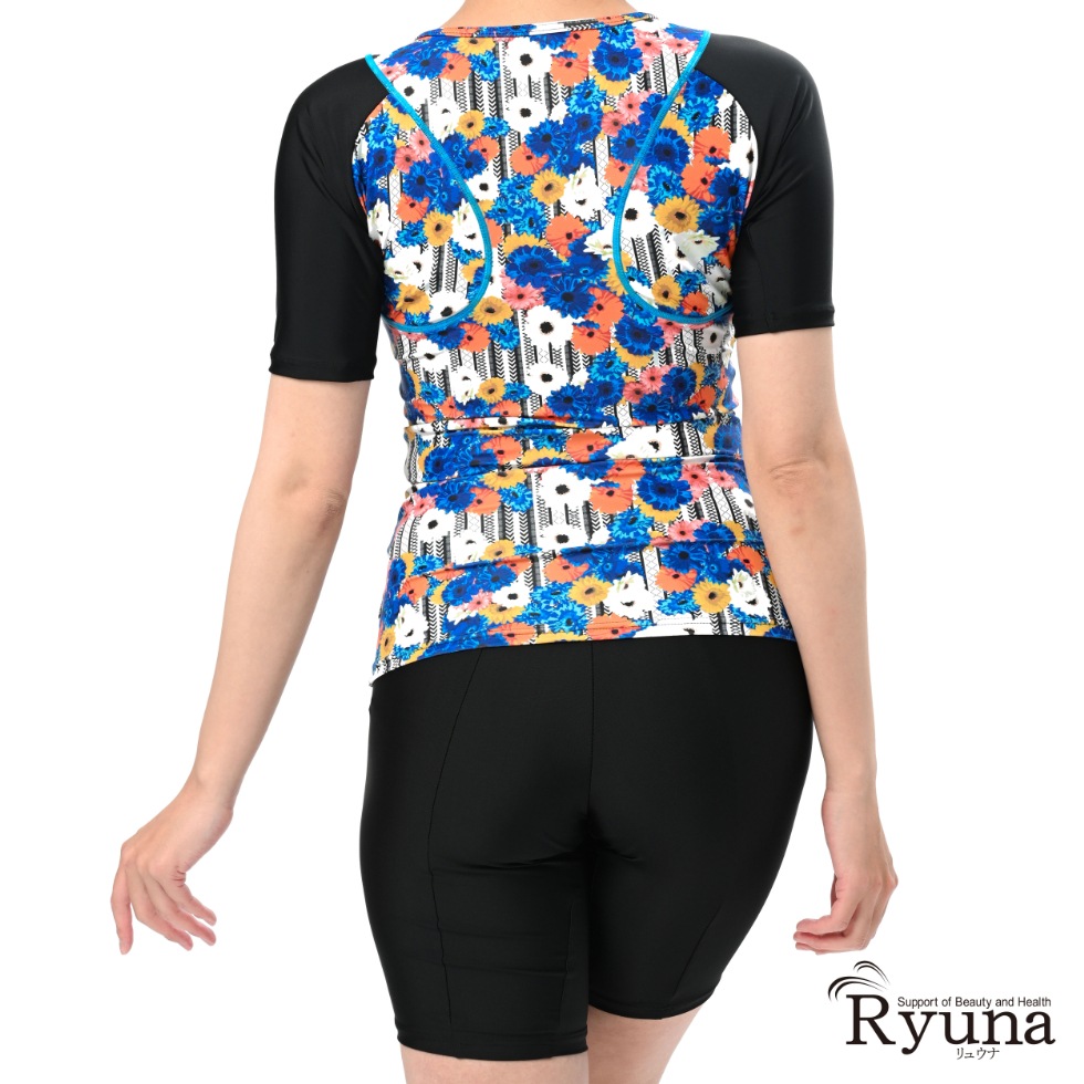 ガーベラ柄半袖水着大寸