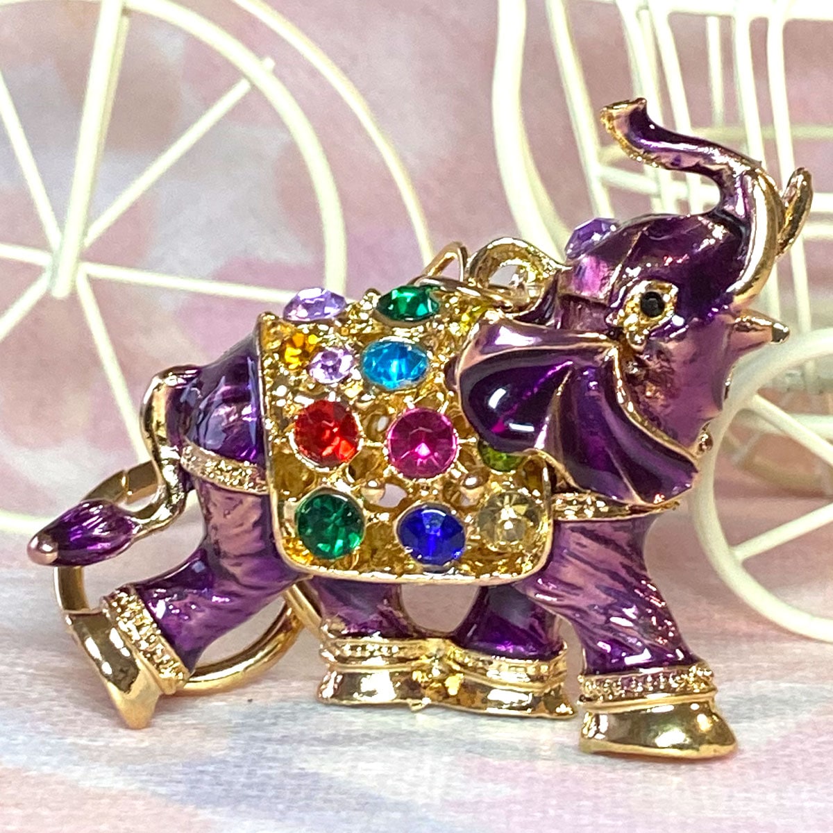 ゴールドメッキ 象のチャーム 小型 ゴールドメッキ 象のチャーム 小型 ゴールドメッキ 象のチャーム 小型