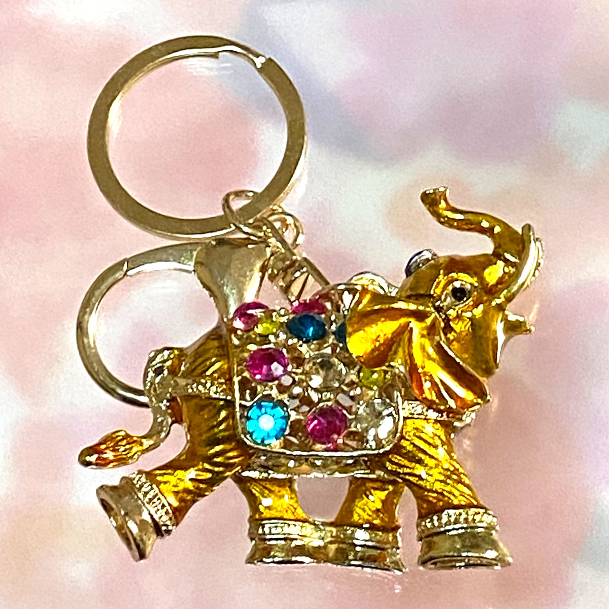 ゴールドメッキ 象のチャーム 小型 ゴールドメッキ 象のチャーム 小型 ゴールドメッキ 象のチャーム 小型