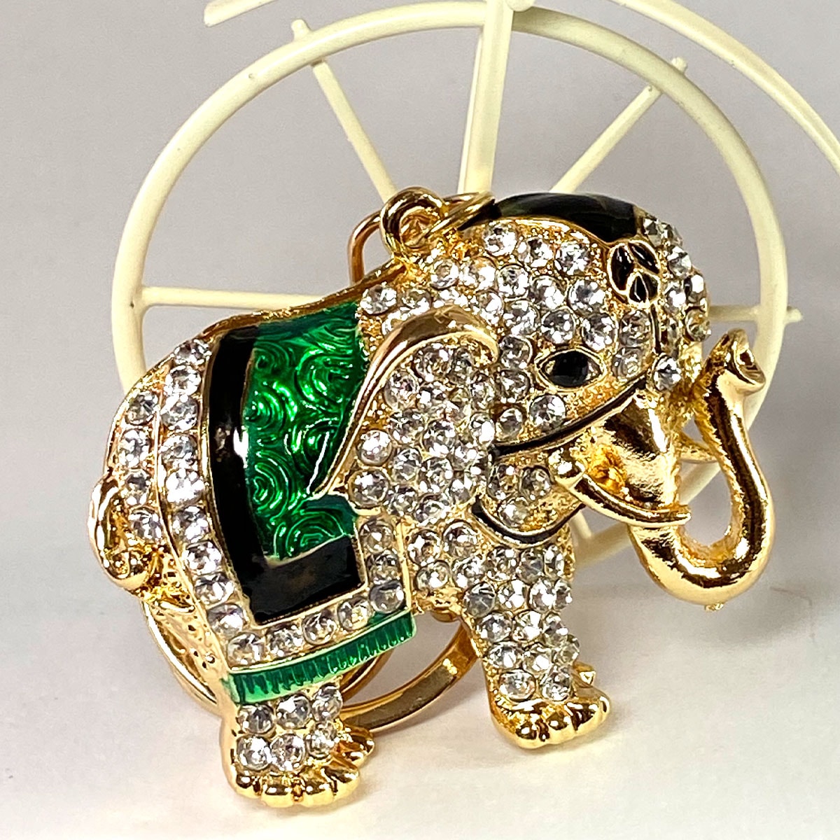 象（ゾウ）キーホルダー Aタイプ｜エナメル仕上げの可愛いバッグ