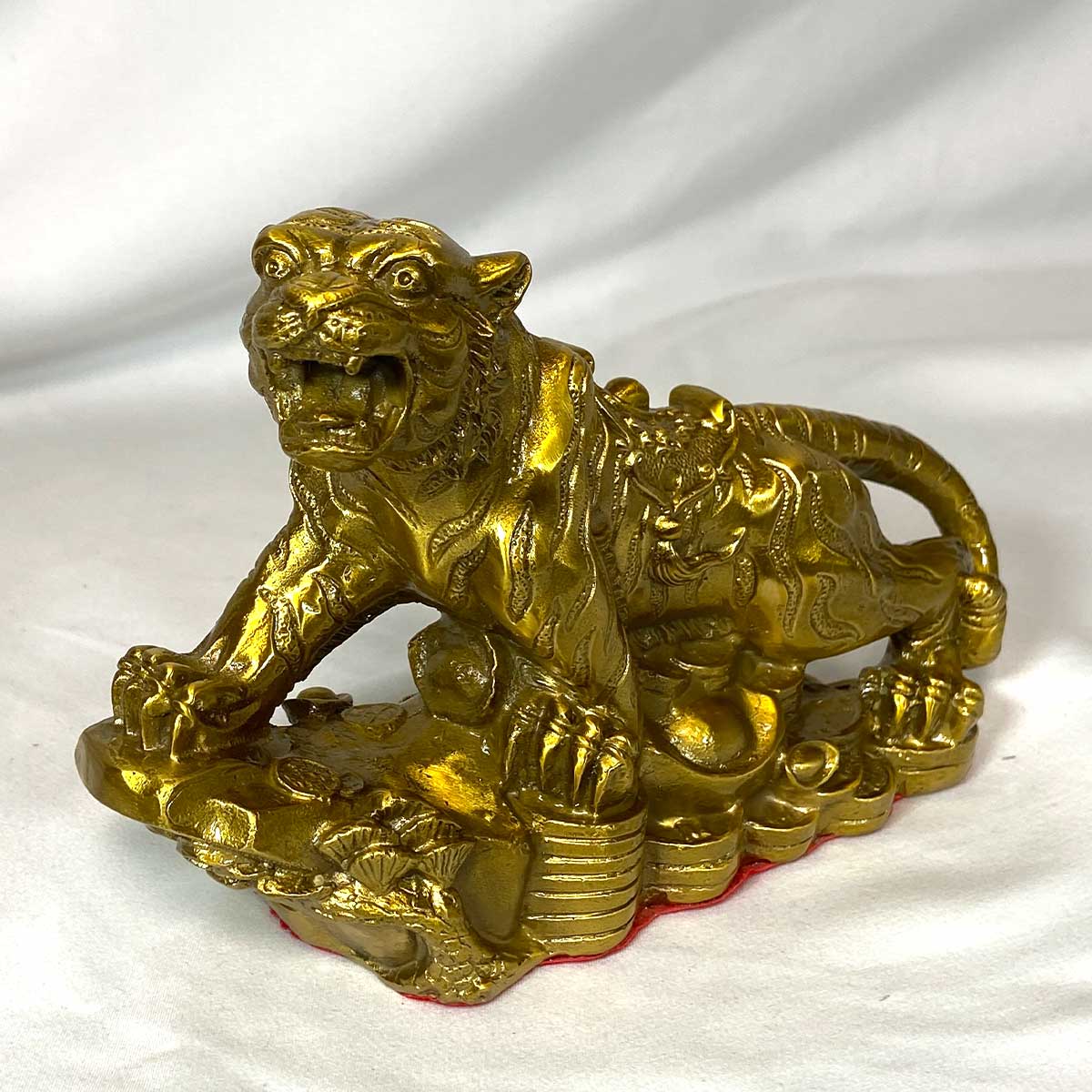 上山虎 虎の置き物 20cm×13cm 真鍮製 風水置物 金運 財運 事業運 邪気