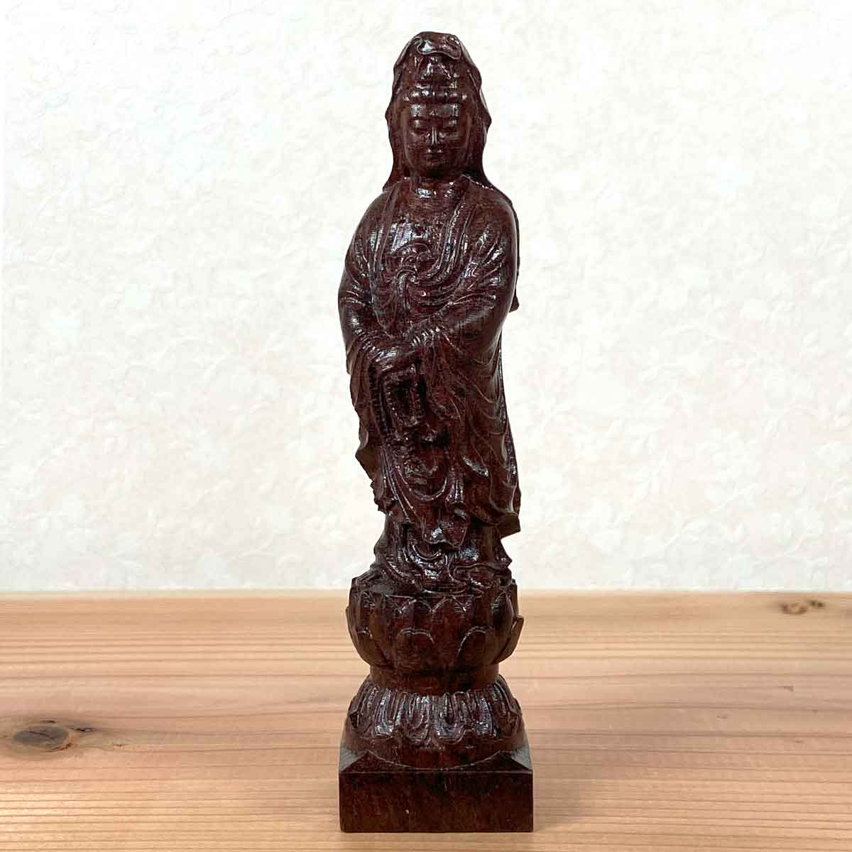 沈香木製仏像 約20cm 沈香木製仏像 約20cm