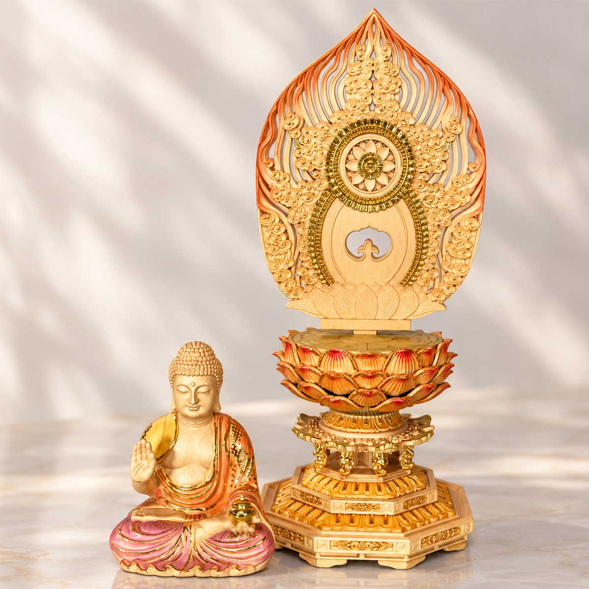 薬師如来 仏像 桧木彫刻 木彫り 薬師瑠璃光如来 高さ32cm 彩色 金彩