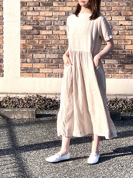 ARMEN/アーメン LINEN PLAIN BOAT NECK S/SL ONE-PIECE (OVER DYE