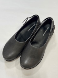yuko imanishi+/ユウコイマニシプラス　ストラップ2WAYフラットシューズ ”KEITO” 　・　711080　［送料無料］