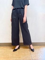 DONEEYU/ドニーユ　　サテンツィル ワイドパンツ　・  　U-2221　［送料無料］『ゆうパケット対応』