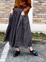 maison de soil /メゾンドソイル　　80s COTTON VOILE CONTRAST FLOWER HAND SCREEN PRINT FLARED SKIRT WITH MINI P