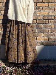 SOIL/ソイル　　60s CAMBRIC FLOWER PRINT GATHERED SKIRT　・　NSL25595　［送料無料］