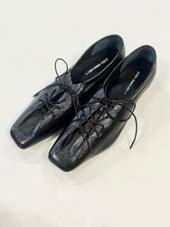 yuko imanishi+/ユウコイマニシプラス　　 シューレースレザーフラットシューズ”CHUN”　・　751123 ［送料無料］
