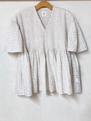 maison de soil /�᥾��ɥ����롡��POWER LOOM COTTON DOBIE CHECK FLOWER HAND SCREEN PRINT FLARED/SL SHIRTS WITH MINI PINTUCK������INMDS26091 [����̵��]