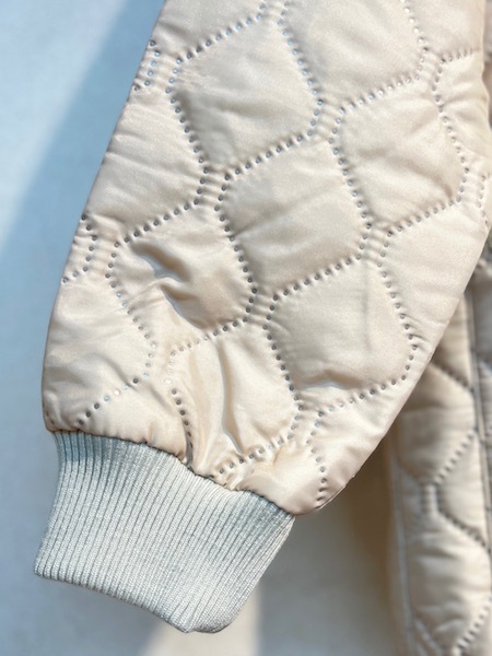 ARMEN/PLAIN POLYESTER x PLAIN POLYESTER HEAT QUILT  OVERSIZED HOODED JACKET WITH RIBBED CUFFNAM2153PP[̵]