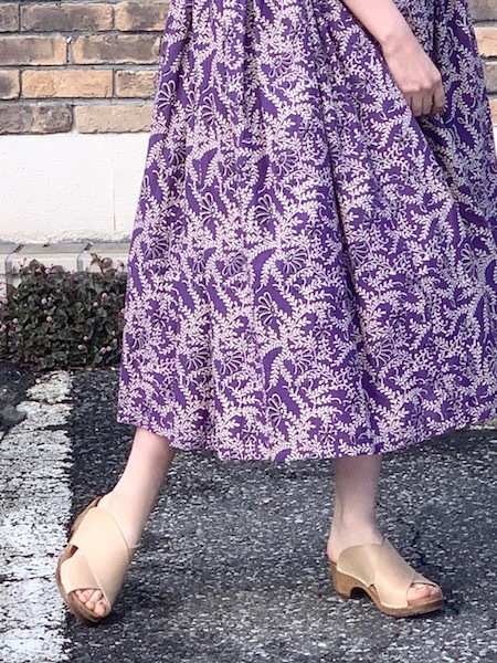 EXPERT/ѡ VINTAGE WIDE CROSS STRAP SANDAL WITH REGULAR HEEL WOODEN SOLE   NEP2001̵