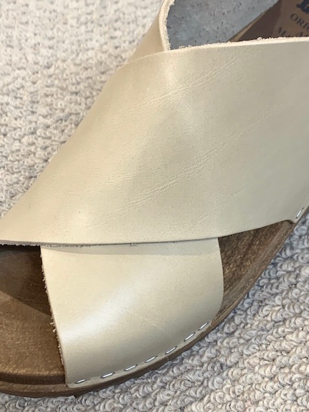 EXPERT/ѡ VINTAGE WIDE CROSS STRAP SANDAL WITH REGULAR HEEL WOODEN SOLE   NEP2001̵