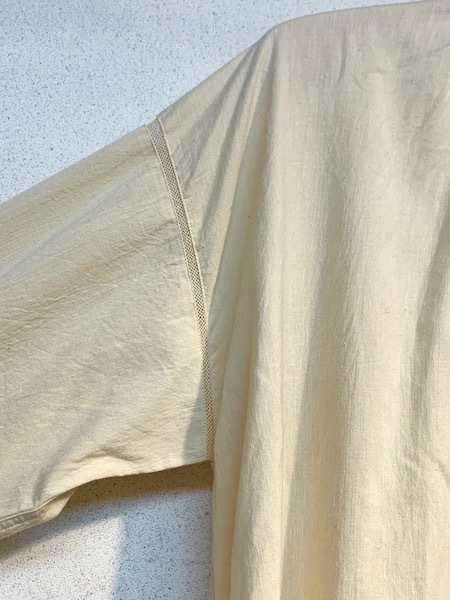 SALE maison de SOIL/᥾ɥ롡HEAVY COTTON KHADI WITH SELVAGE NECK GATHERED MAXI SHIRT DRESS WITH BELTINMDS20723[̵]