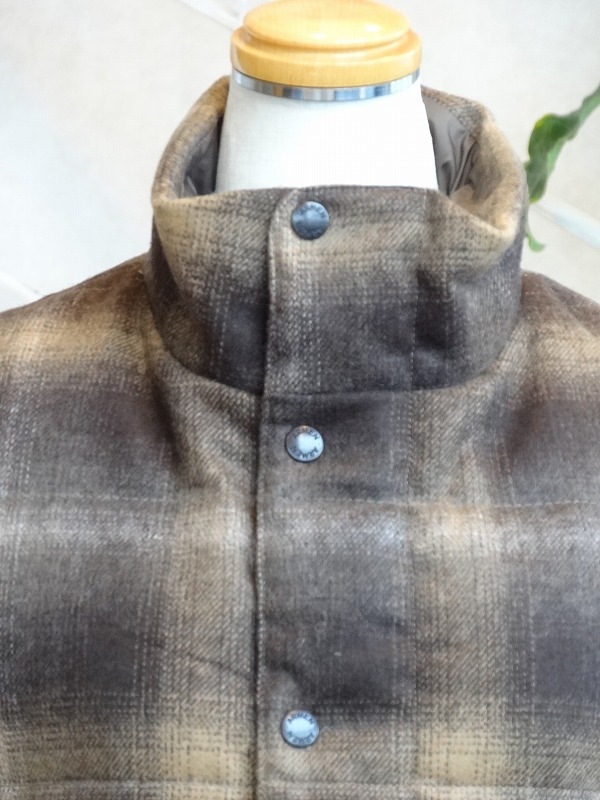 SALE ARMEN/WOOL DOWN FRONT ZIPSNAP HIGH-NECK VEST[̵]