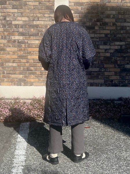 SALEmaison de SOIL/᥾ɥ롡 PADDED SILK PRINT C-NECK FRONT BUTTON COATNMDS23541P  [̵]