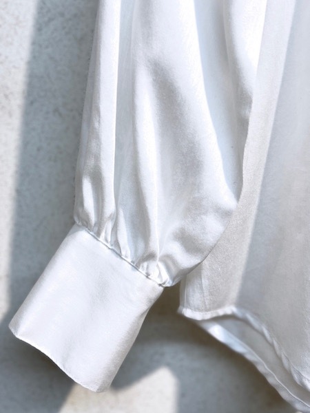 Si-Si-Si/ơ֥饦 2025-SS005̵