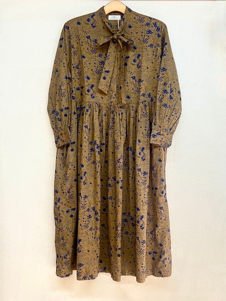 SOIL/�����롡�� 60s CAMBRIC FLOWER PRINT TAI GATHER FLY FRONT PULLOVER DRESS������NSL25593��[����̵��]��