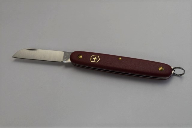 VICTORINOX(ビクトリノックス)　フローリストナイフ（ストレート）(3.9051FP)