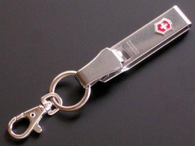 VICTORINOX(ビクトリノックス)　ベルトハンガー　4.1858　【送料無料】　メール便にてお届け手配