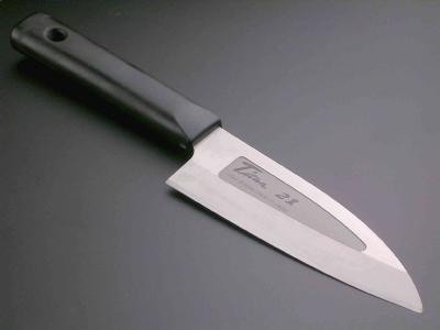 セラ 銀入りチタン小出刃包丁(GT-313) 【送料無料】 メール便にてお届け手配